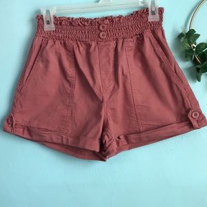 Vanilla Star High rise Pull on Shorts